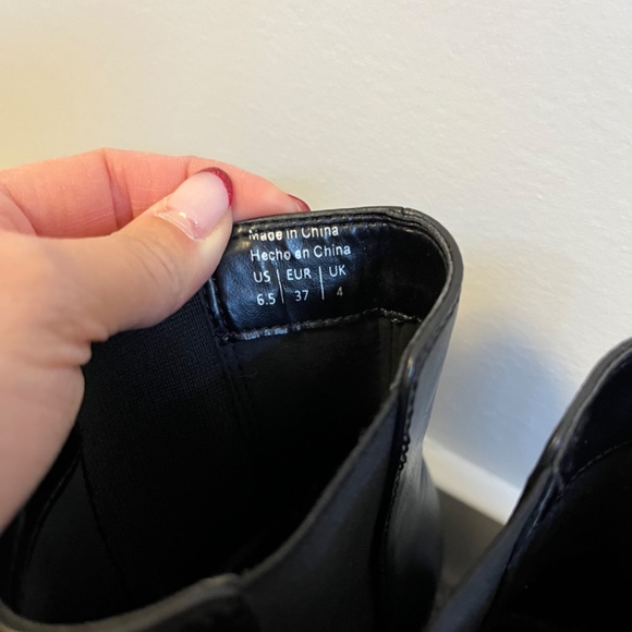 Aldo Chelsea Boots sz 6.5 - Picture 5 of 5